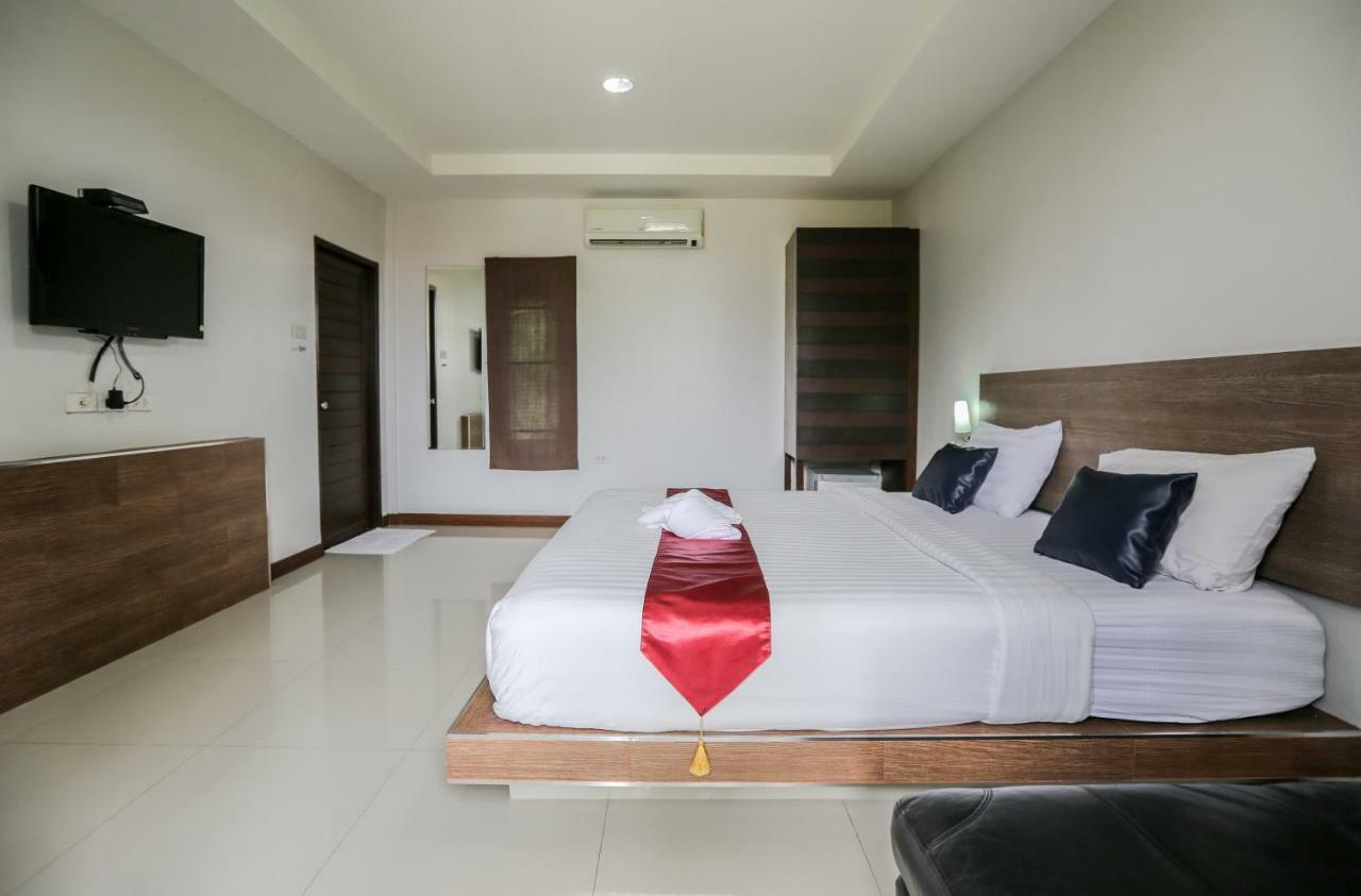 Jintana Resort Buriram Exteriör bild