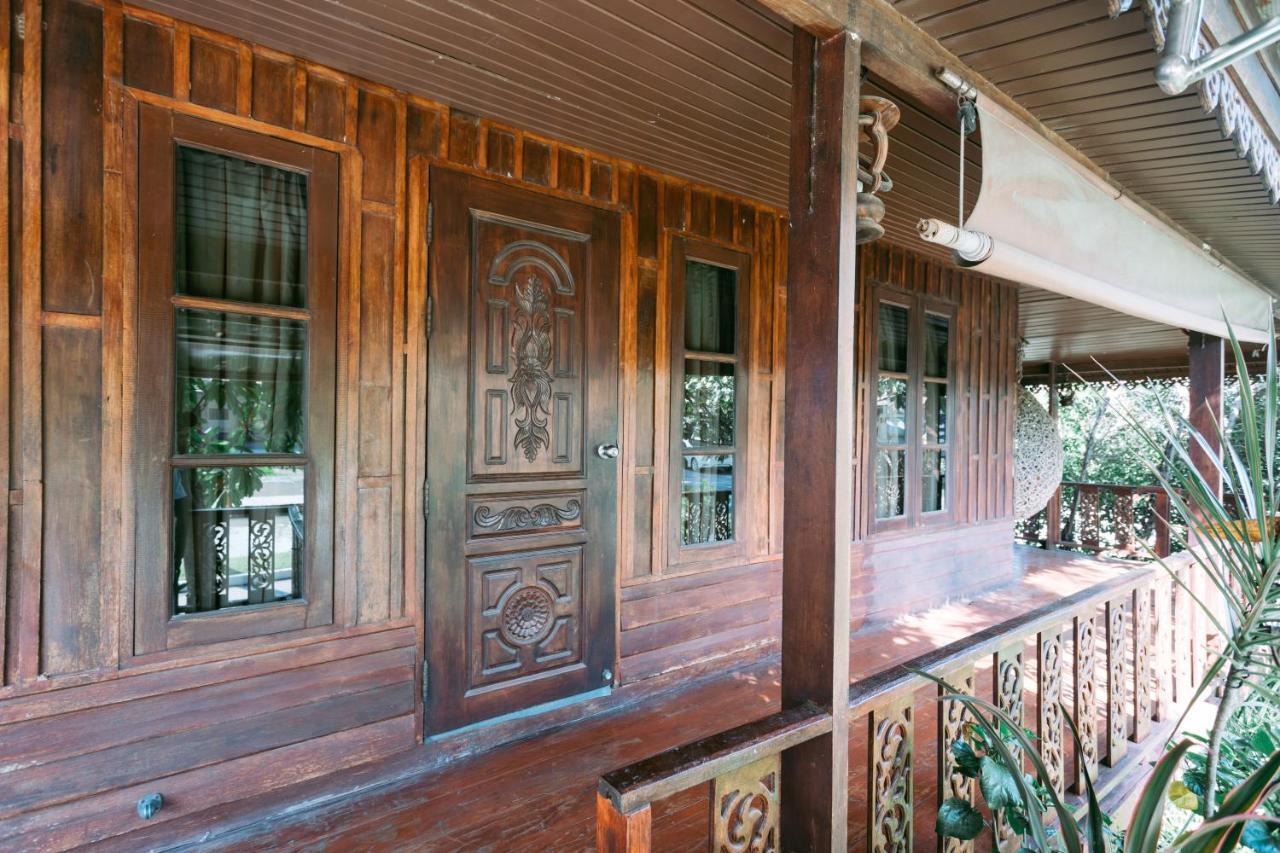 Jintana Resort Buriram Exteriör bild